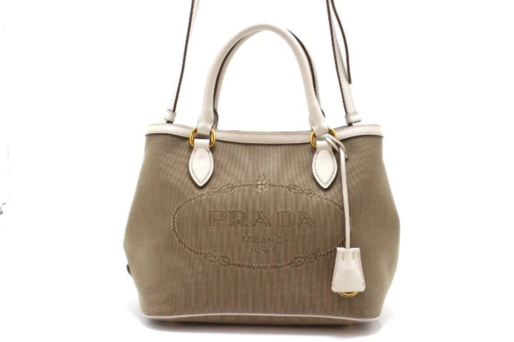Prada Arque Vitello Daino Leather Hobo Shoulder Bag White Tan